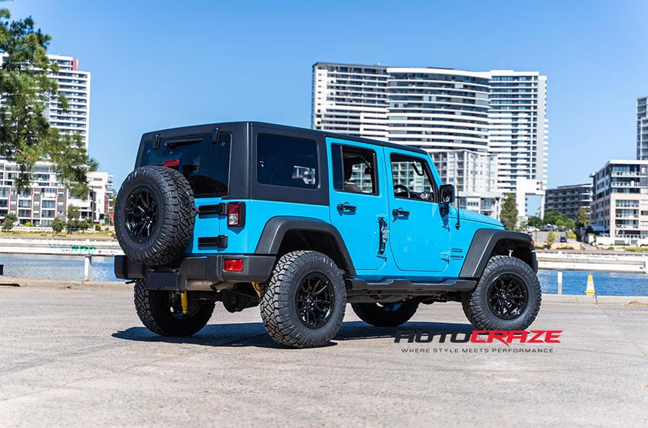 JEEP WRANGLER REBEL 5 MATTE BLACK